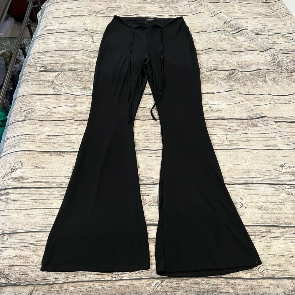 Pretty Little Thing Polyester Black Flare Pants w/ laces that tie @ waist size 8